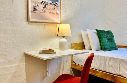 Cammeray Cabin | Falcon Lodge