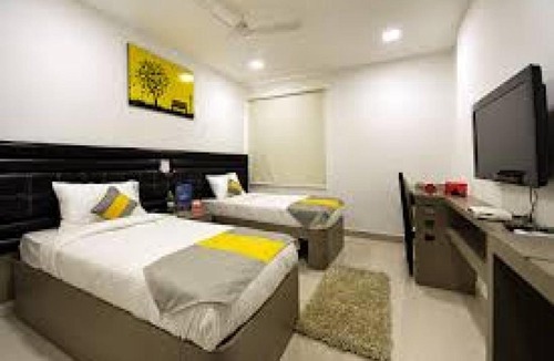 Madhapur House | Falcons Nest Lariviera