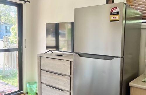 Baulkham Hills Cottage | Family friendly 2 bedroom retreat with a Swimming Pool