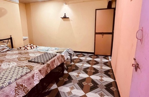 Malgund House | Family friendly homestay in forest just five minutes away from arabian ocean.