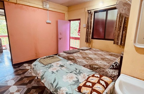 Malgund House | Family friendly homestay in forest just five minutes away from arabian ocean.