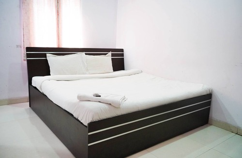 Rau Hotel | Family Friendly Sized AC Rooms are available