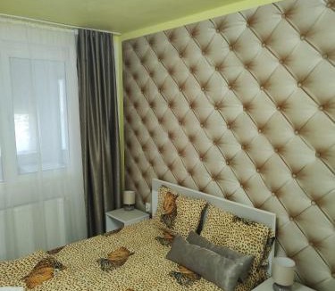 Hunedoara Apartment | Family Rooms Hunedoara