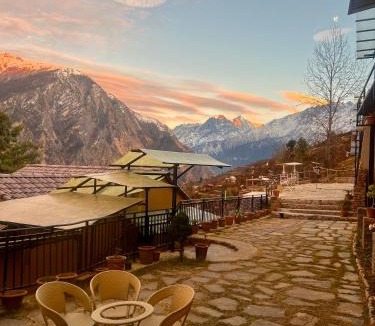 Gobind Dham Hotel | Faraway Cottages, Auli