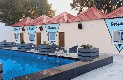 Bhongir House | Farmhouse and Partylawn