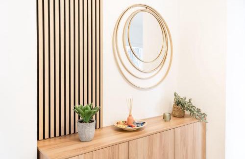 Timisoara Apartment | Feel the Paris with C&A apartment - By OpenHouse