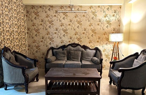 Mahmoorganj Apartment | Feels like a homestay at Krishna Apartment in Varanasi. Your searches end here!