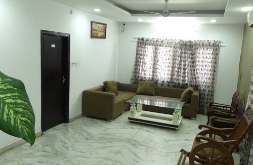 Jubilee Hills House | Film nagar Home stay