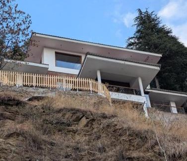 Theog House | Firdaus at Theog - Luxurious 4 Bedroom Mountain View Villa