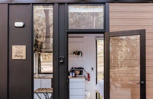 Girvan House | Firefly Tiny House by Tiny Away