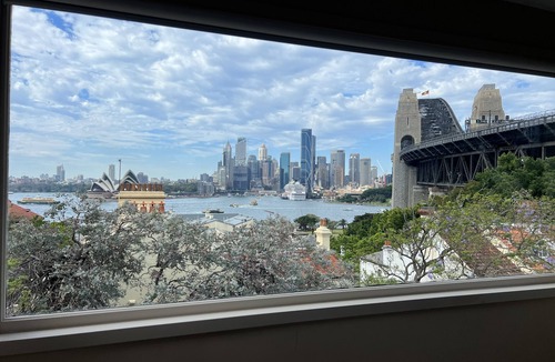 Kirribilli House | Firework View Location! Classic 4-Level Terrace Style Living in Kirribilli