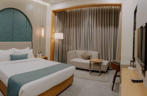 Bhuj Resort | Floating deck resort
