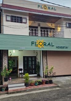 Kumily House | Floral Homestay