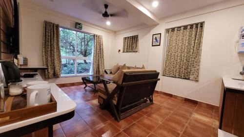 Koynanagar Resort | Forest Escapes Koyna
