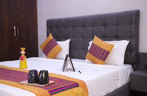 Saket Apartment | Fortune Home Service Apartment 1Bhk,L-36B, Saket