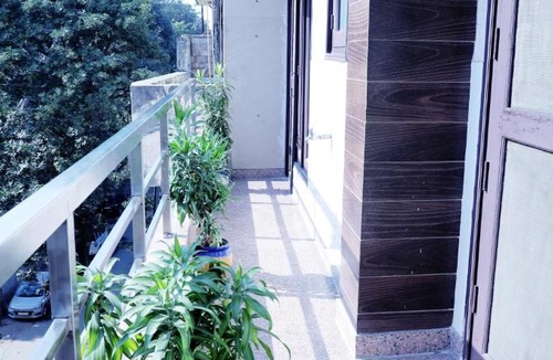 Saket Apartment | Fortune Home Service Apartment 3Bhk,J-171 Near Max Hospital