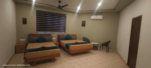 Mahe Hotel | Fortune Rooms Ndapuram