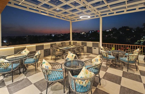 Bullawala Hotel | Four Leaf Hotel Dehradun