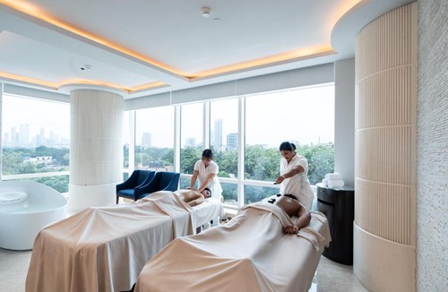 Worli Hotel | Four Seasons Hotel Mumbai