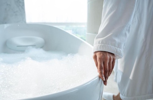 Worli Hotel | Four Seasons Hotel Mumbai