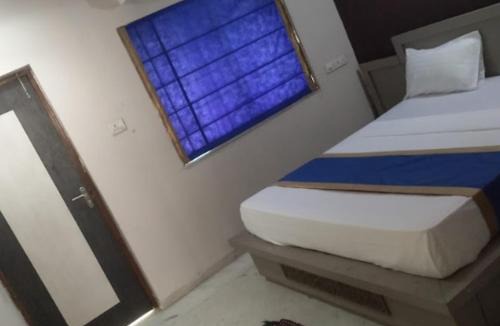 Nagpur Hotel | Four Seasons Hotels By WB Inn
