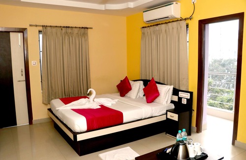 New Digha Hotel | Four Square Holidayz