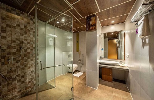 Gagar Hotel | Foxoso Aamari Resort A Luxury Retreat