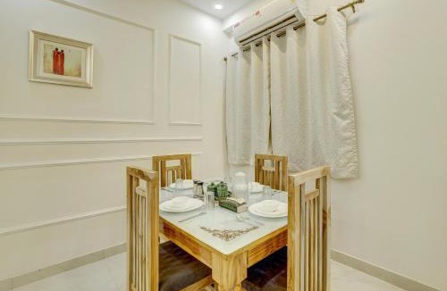 Noida Apartment | Freesia 3-BHK Apartment With Common Gaming Zone Near Popular Malls