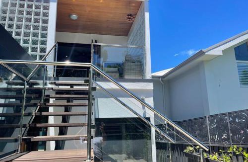 Freshwater Apartment | Freshie Hideaway - Oasis by beach