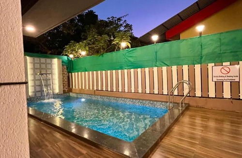 Parshwapuram Villa | Friends Villa