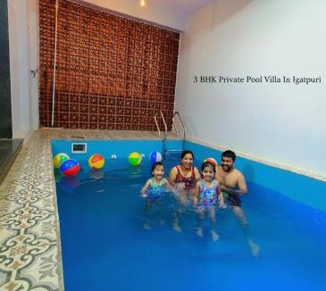 Igatpuri Villa | Friendz Villa - 3BHK with Private Pool and Wi-Fi