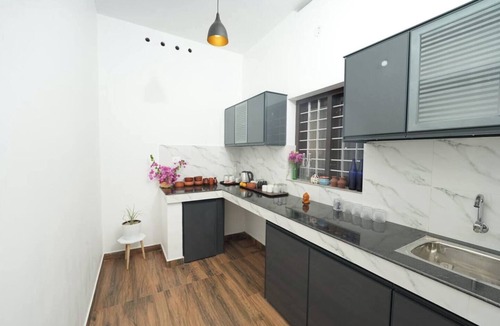 Varkala Villa | Fully Airconditioned Orchid 1 BHK Beach Appartment