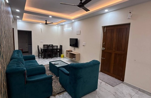 Hebbal Apartment | Fully Furnished 2 BHK - 10 mins away from Manyata Tech Park