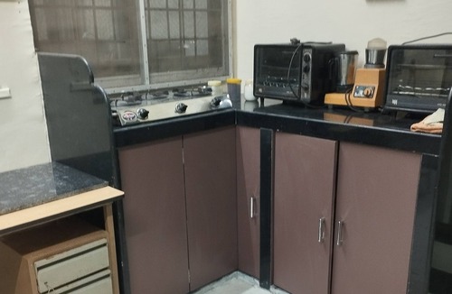Chembur East Villa | Fully furnished Studio Apartment on second floor of Chembur Mumbai Bungalow