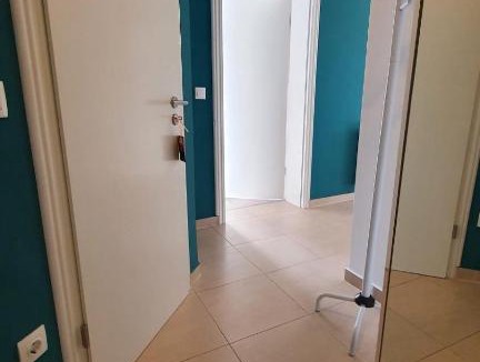 Brasov Apartment | Fuxia Homme