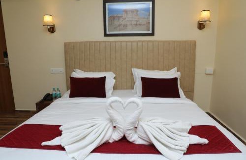 MVP Colony Hotel | Gadiraju Palace Convention Centre & Hotel
