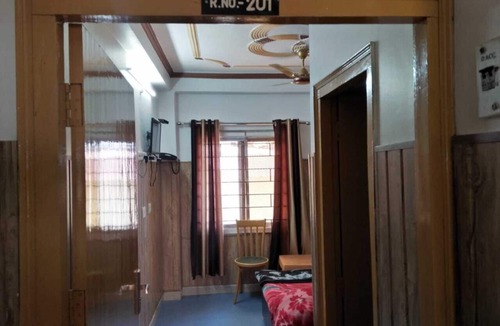Lansdowne Hotel | Galaxy Hotel