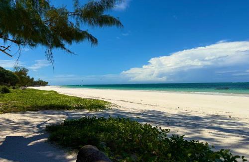 Galu Beach Bed & Breakfast | Galu Ecolodge - Diani Beach
