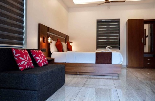 Nullatanni Hotel | Garden of eden-Thottam