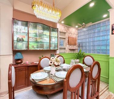 Goregaon West Villa | Garden Veil Luxury Villa By Spacez