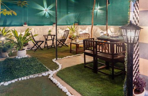 Goregaon West Villa | Garden Veil Luxury Villa By Spacez