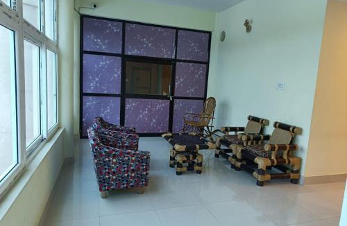 Jajapur Bed & Breakfast | Garuda Palace