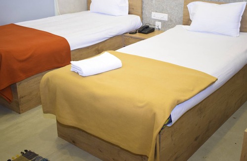 Kalapettai Hotel | GBC Inn