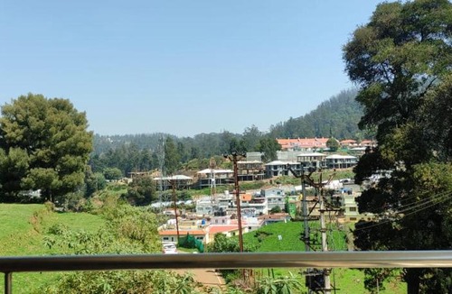 Stone House Area Apartment | GET IN BOWER