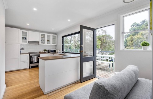 Somers House | Gigglewiggy, Somers - Peaceful coastal sanctuary, linen included