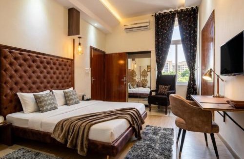 Bhopal House | Giovanni Suites