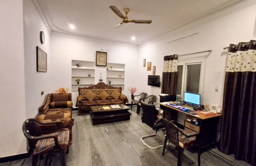 Udaipur House | Gitanjali Homestay by Lake Pichola Udaipur