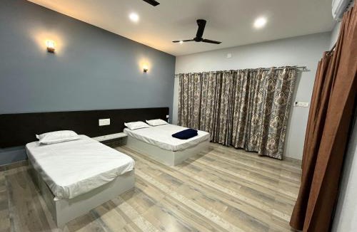 Tonse West Cabin | Glasswater by THE BACKWATER HOMESTAY