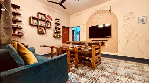 Vagator Hostel | GoArize by Rootsvilla Vagator