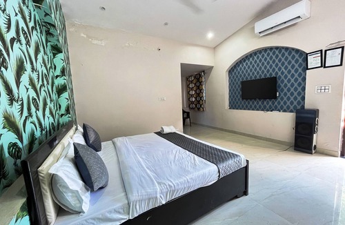 Bedla Apartment | GoBravo 2BR Luxury Villa with Private Pool Udaipurnn